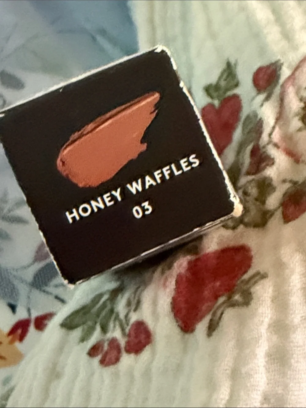 Fenty Beauty Gloss Bomb Cream Lip Cream -  Honey Waffles
